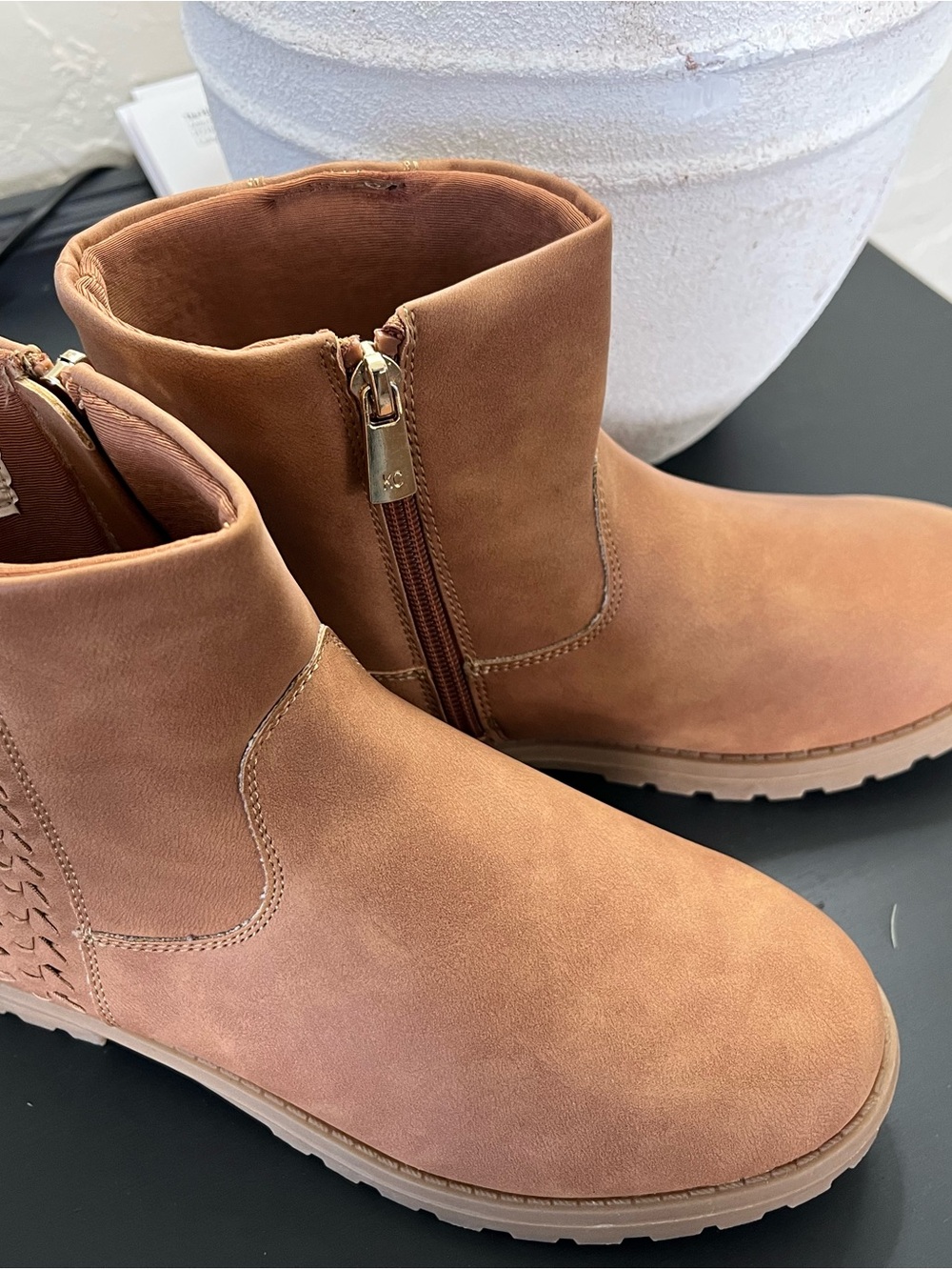Kenneth Cole Girls' Tan Suede Ankle Boots